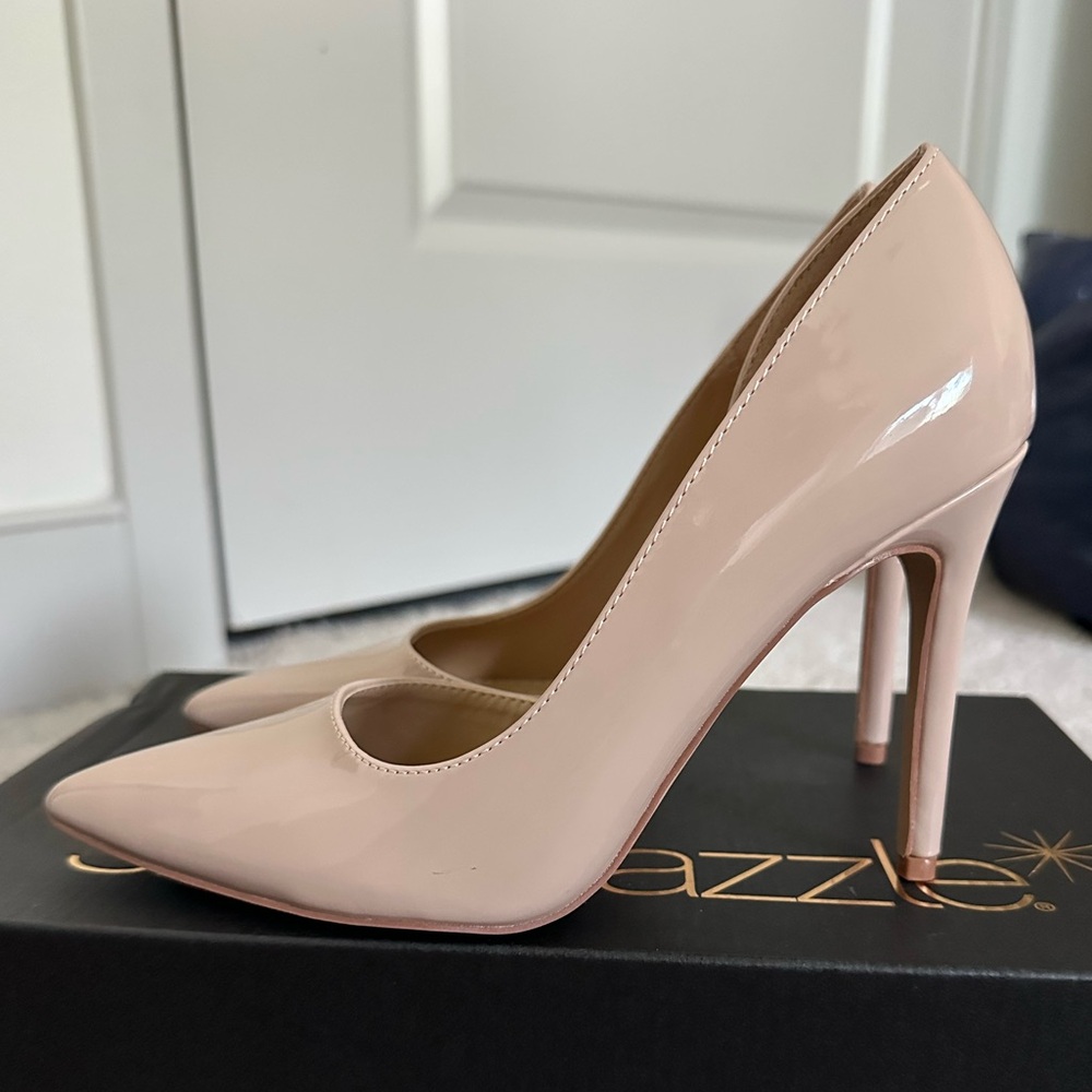 Shoe Dazzle Blush Pink Heels